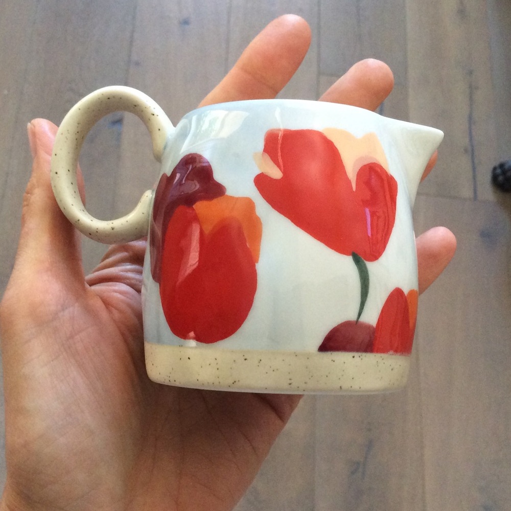 Top Rated NWT Anthropologie Tulip Creamer - Picture 5 of 7